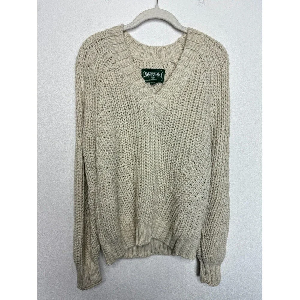 American Eagle XS Sweater Cream Oversized Chunky Knit V-Neck Pullover NWT